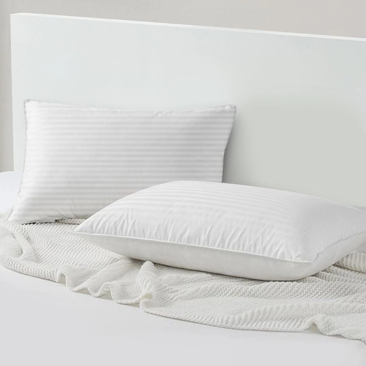 King Size Hotel Quality Down-Alternative Bed Pillows, Set of 2