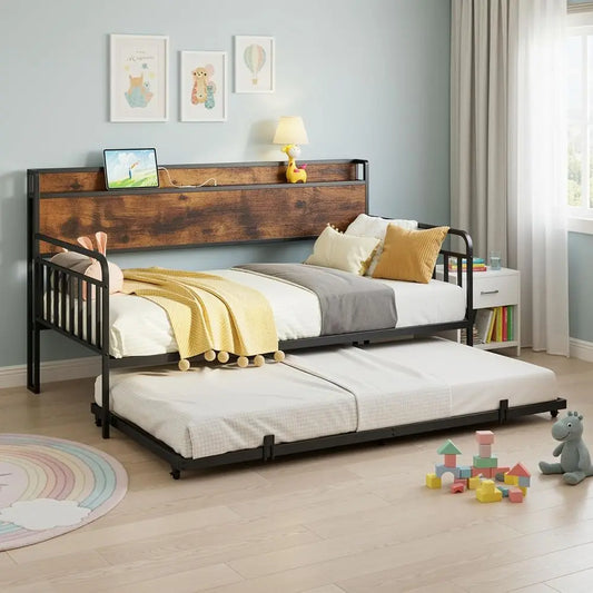 Daybed with Trundle, Multifunctional and Practical