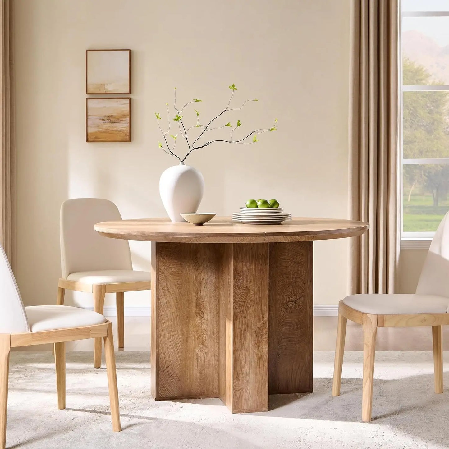 Luxury 47" Round Pedestal Dining Room Table