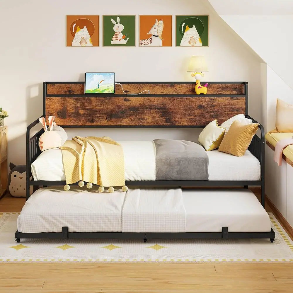 Daybed with Trundle, Multifunctional and Practical